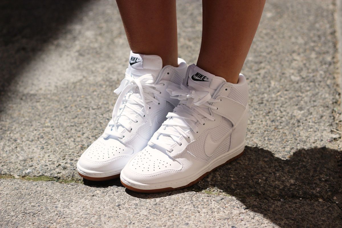basket nike blanc compensée basket nike blanc compensée